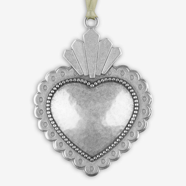 Beehive Handmade: Holiday Ornament: Sacred Heart