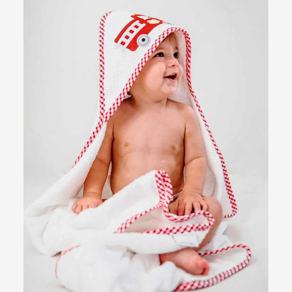 3 Marthas: Hooded Towel & Washcloth Set: Firetruck