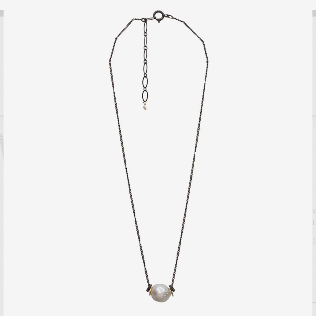 Calliope Jewelry: Necklace: Freshwater Pearl