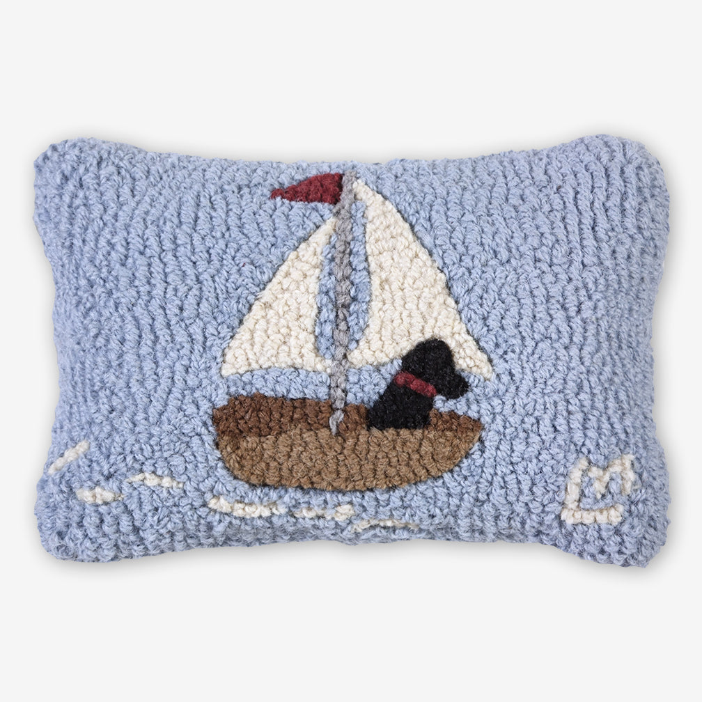 Chandler 4 Corners: Hand-Hooked Wool Pillow: 12x8 Inch Skiff Black Lab Sailing