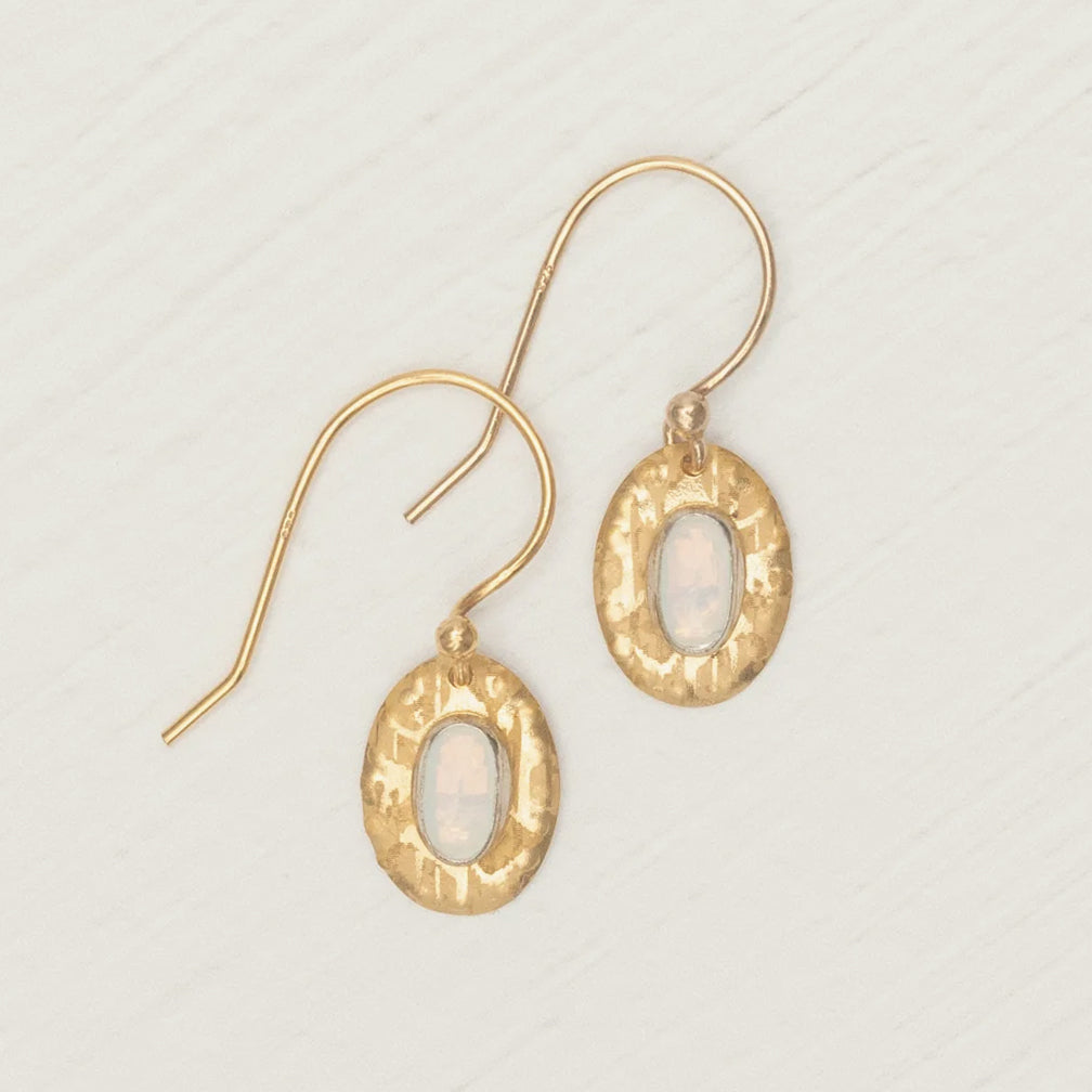 Holly Yashi: Gracie Oval Earrings