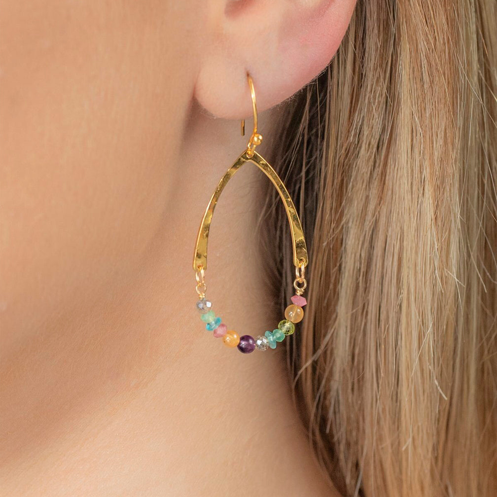 Holly Yashi: Mikayla Earrings