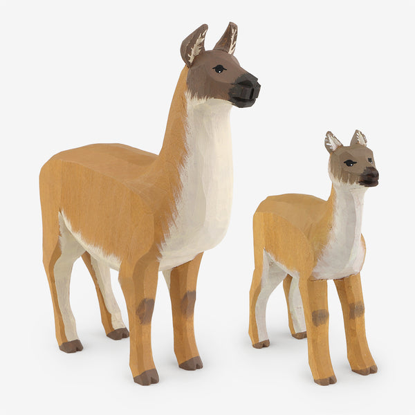 Lotte Sievers-Hahn Nativity: Llamas