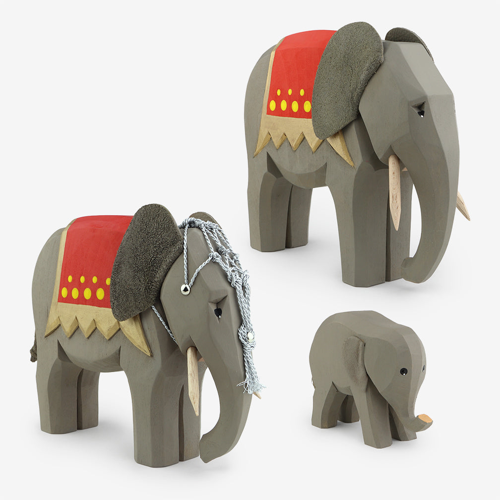 Lotte Sievers-Hahn Nativity: Elephants