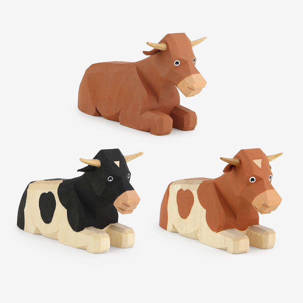 Lotte Sievers-Hahn Nativity: Cows/Oxen, Lying 