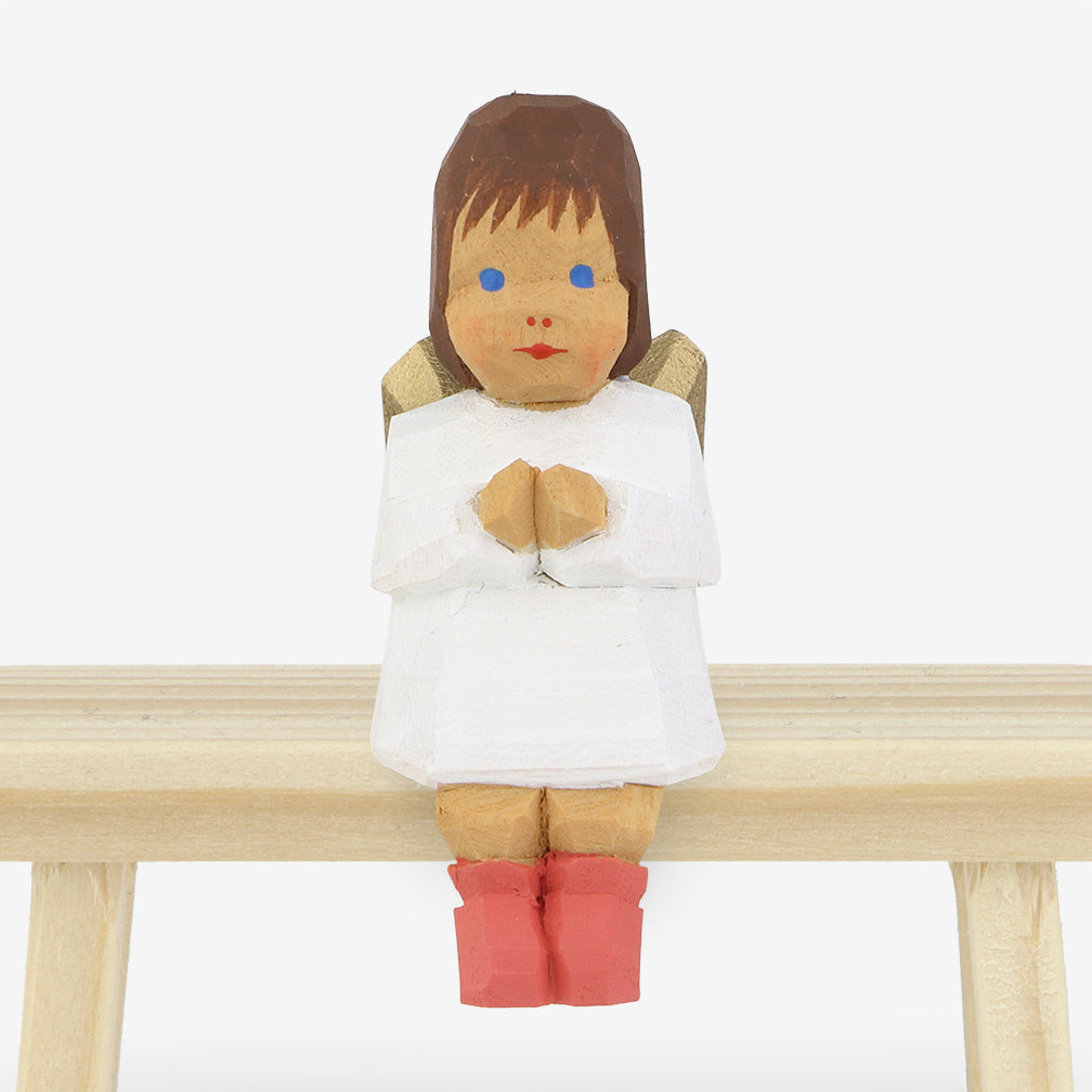 Lotte Sievers-Hahn Nativity: Sitting Angels with Socks