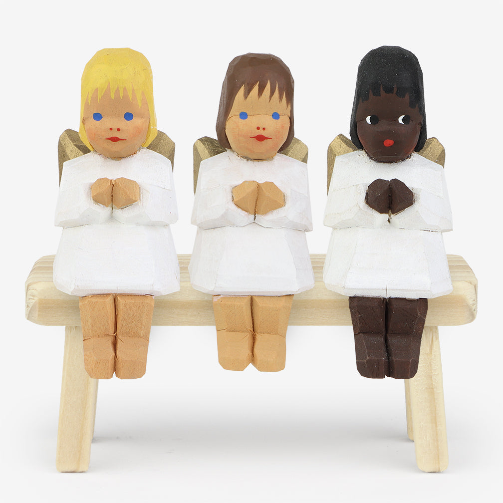 Lotte Sievers-Hahn Nativity: Sitting Angels