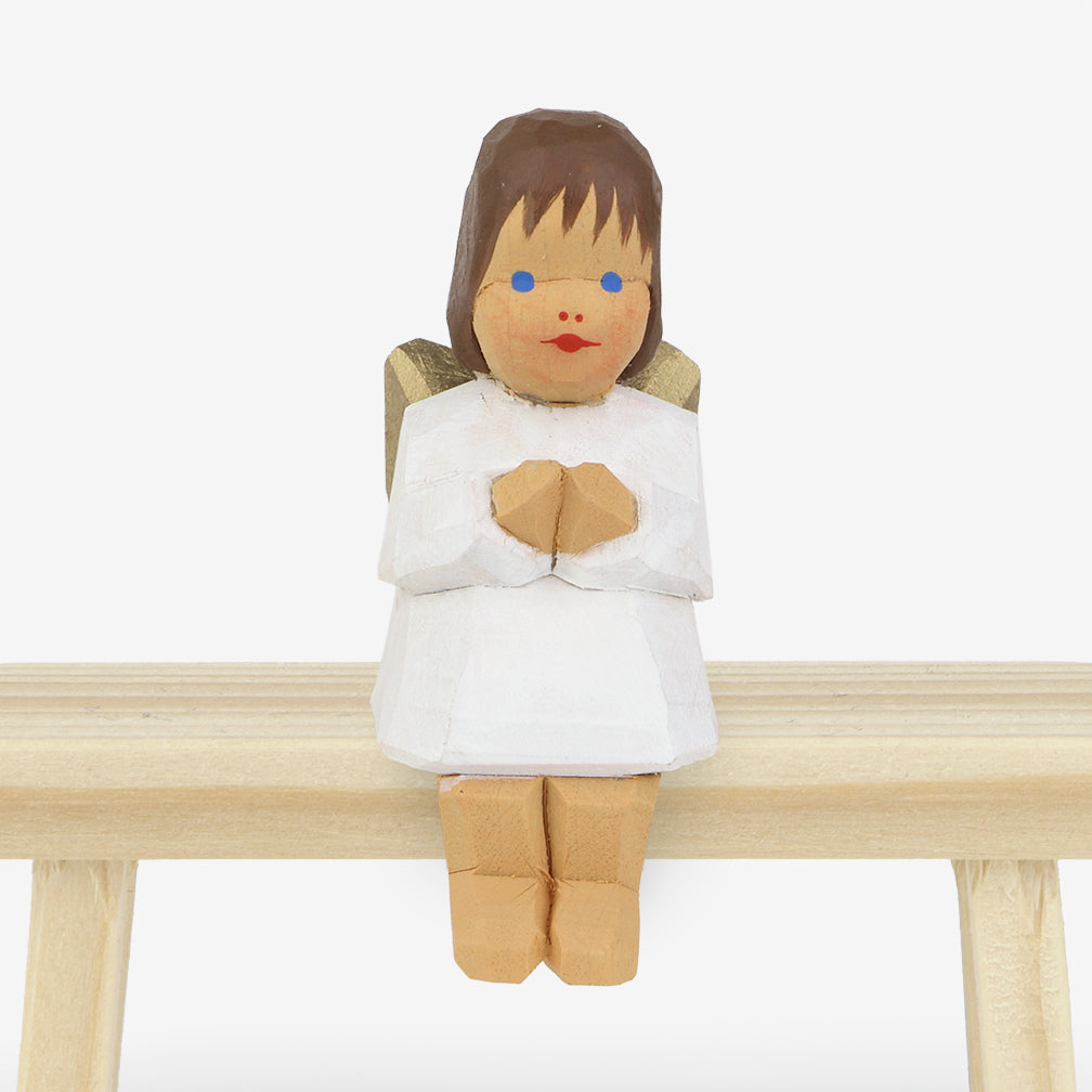 Lotte Sievers-Hahn Nativity: Sitting Angels
