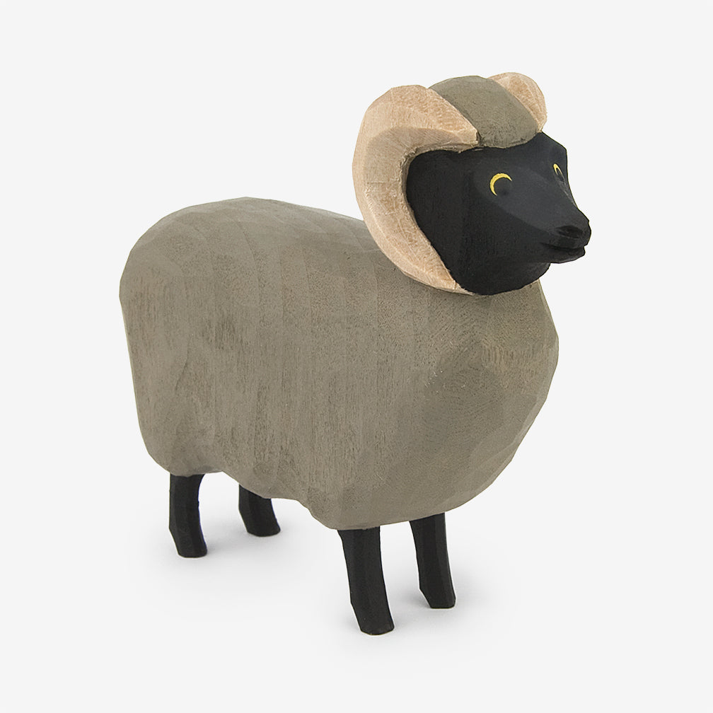 Lotte Sievers-Hahn Nativity: Moorland Sheep