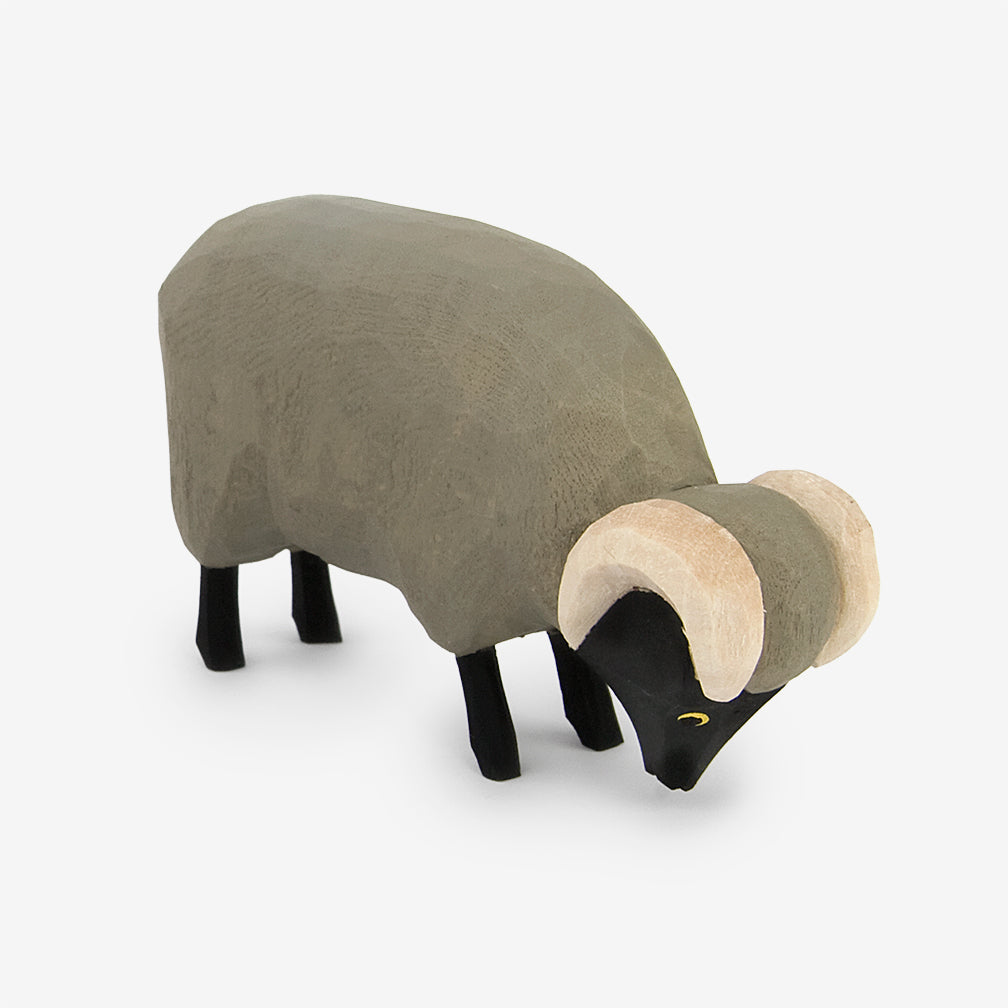 Lotte Sievers-Hahn Nativity: Moorland Sheep