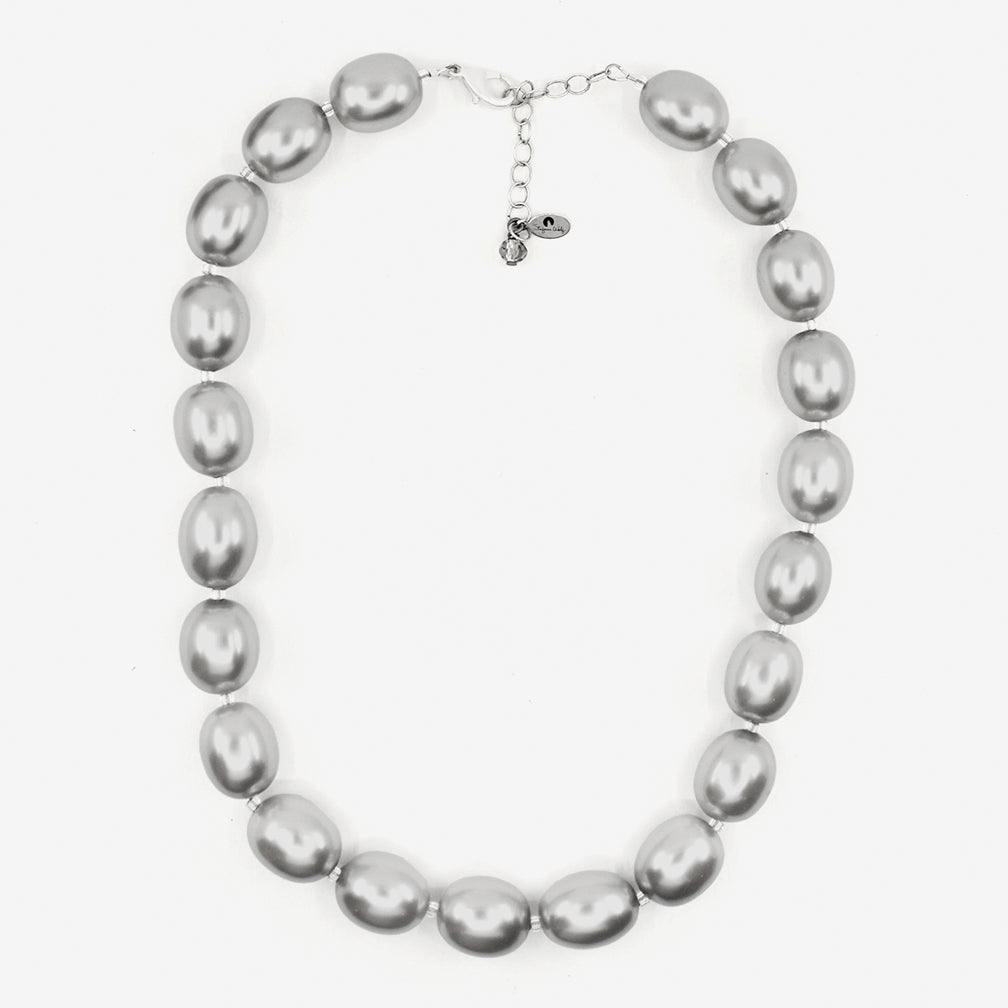 Stefanie Wolf Designs: Necklace: Chunky Pearl Necklace, Silver