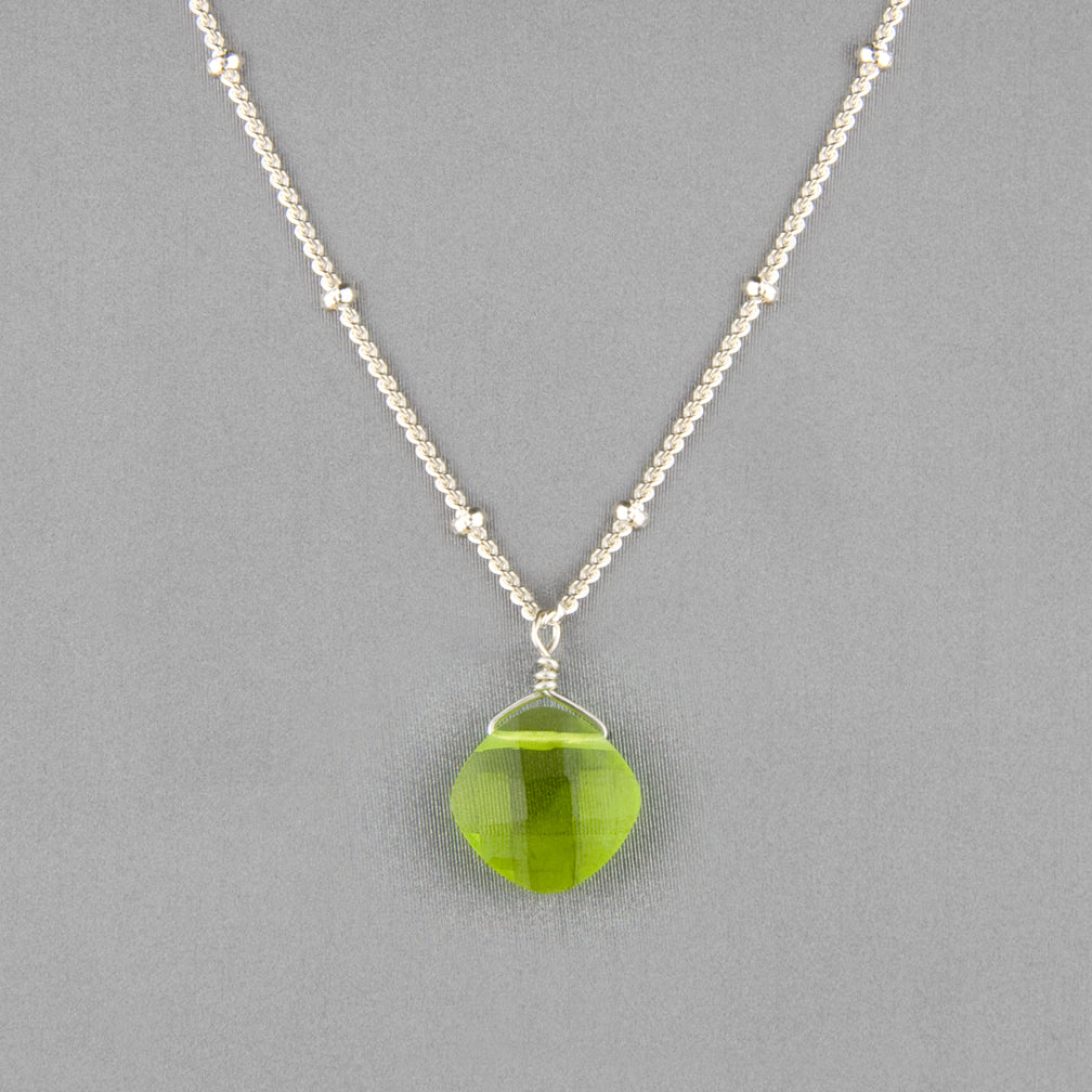 Anna Balkan Necklace: Kylie Single Gem, Silver with Peridot