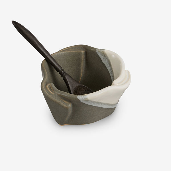 Hilborn Pottery Design: Tiny Pot: Grey & White