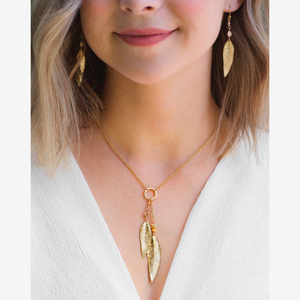 Holly Yashi: Shimmering Willow Necklace