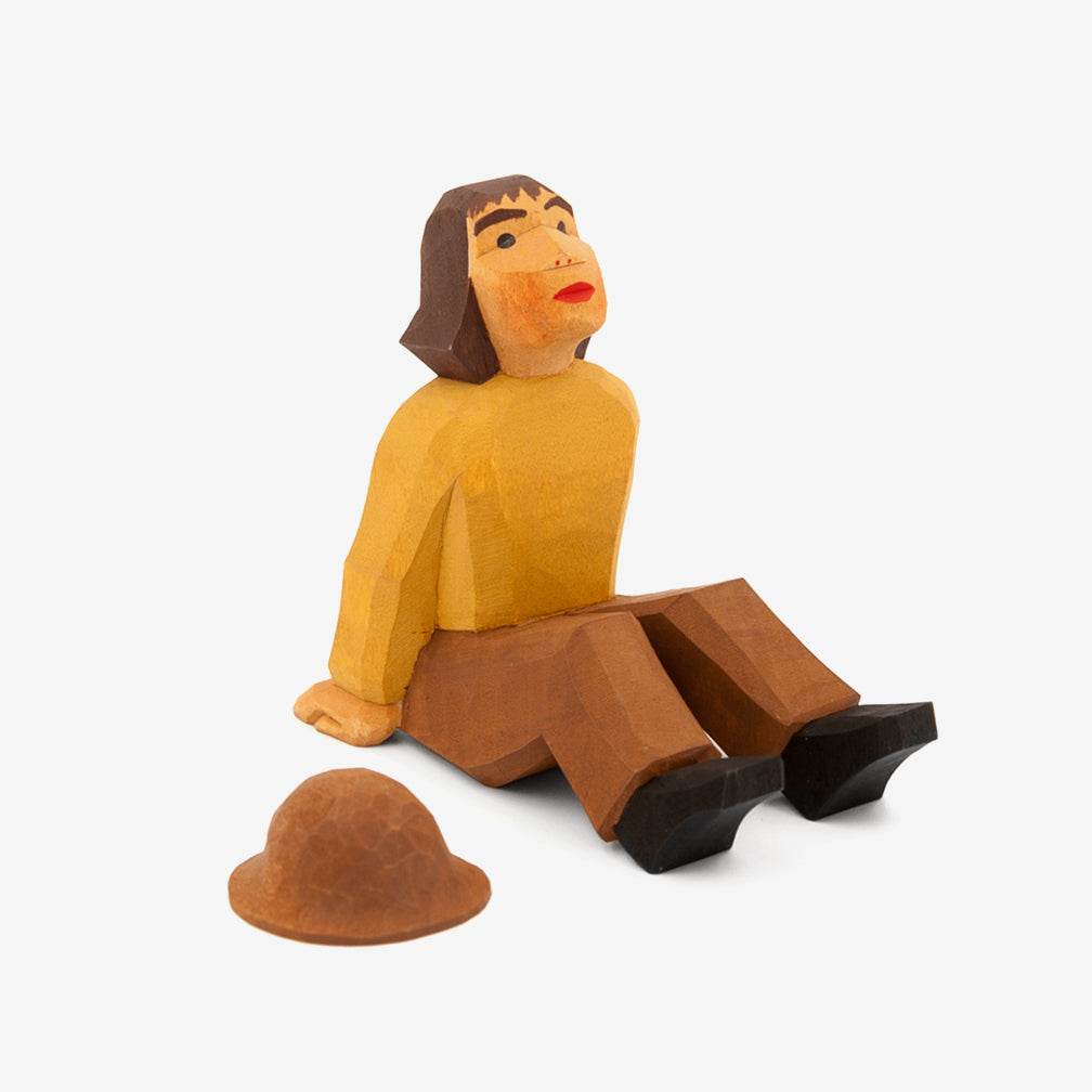 Lotte Sievers-Hahn Nativity: Shepherd, Sitting with Removable Hat