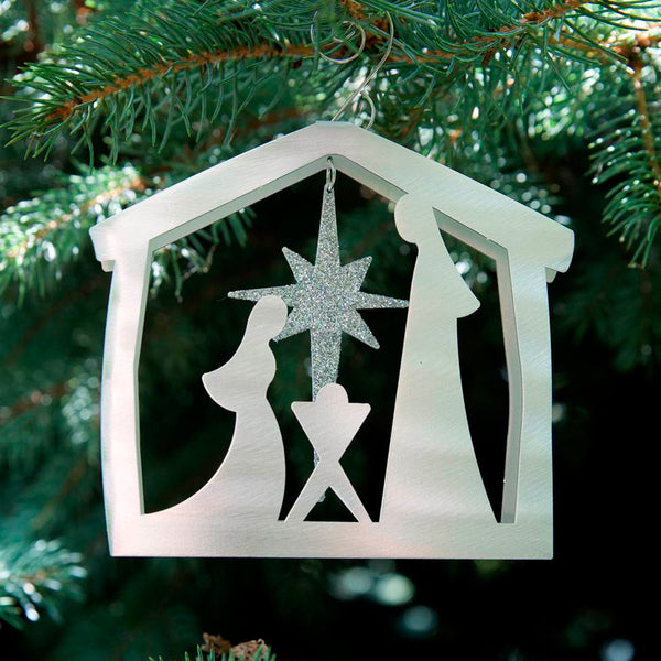 Metal Petal Art: Nativity Ornament