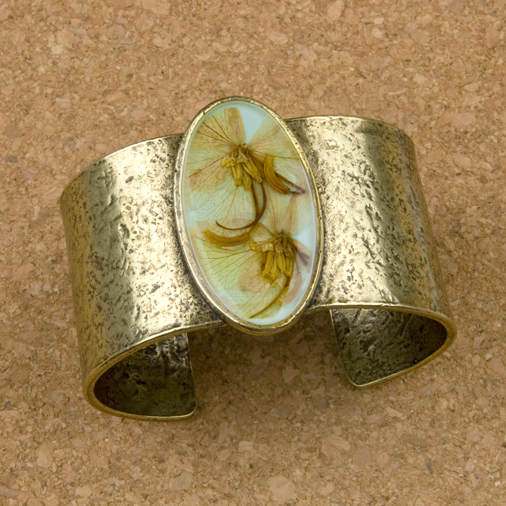 Shari Dixon Cuff: Wild Butterfly Pansy, Large Oval