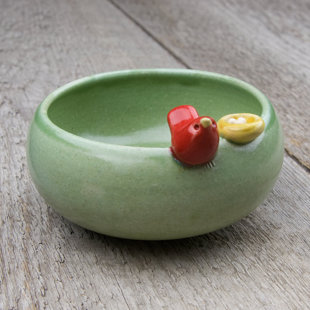 Tasha McKelvey: Small Ceramic Bird Bowl with Nest: Green/Red