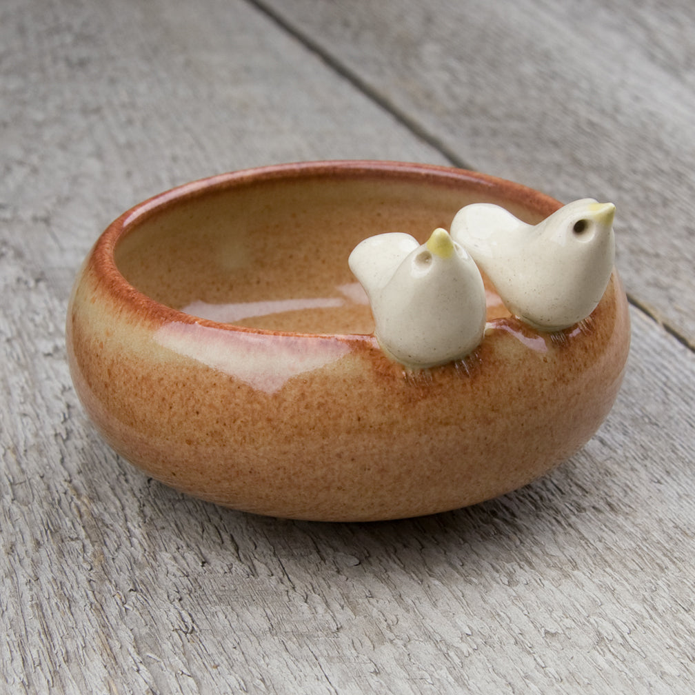 Tasha McKelvey: Small Ceramic Bird Pair Bowl: Brown/White