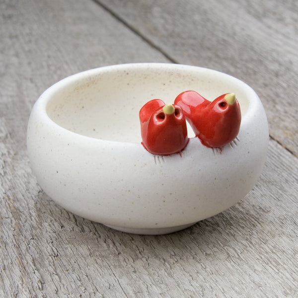 Tasha McKelvey: Small Ceramic Bird Pair Bowl: White/Red