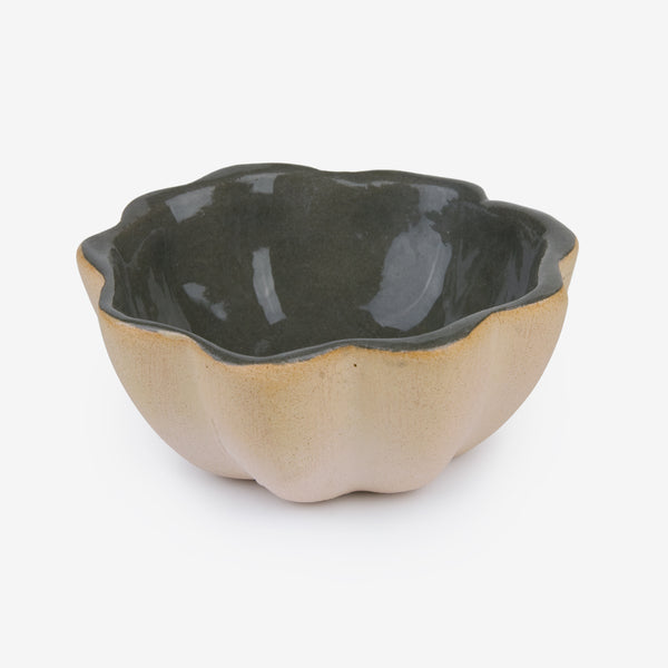 Terrafirma Ceramics: Scallop Bowl, Mini: Charcoal