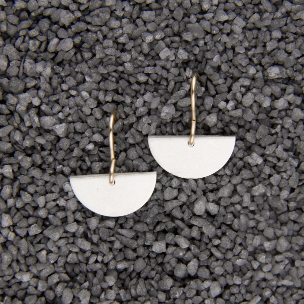 Zina Kao Exclusives Wire Earrings: Simple Harlequin, Silver with Gold Earwire