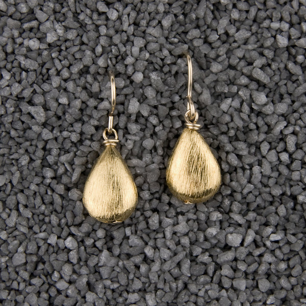 Zina Kao Exclusives Wire Earrings: Brushed Tear Tiny, Gold