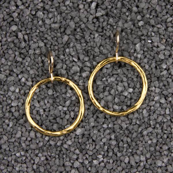 Zina Kao Exclusives Wire Earrings: Twiggy Ring Large, Gold