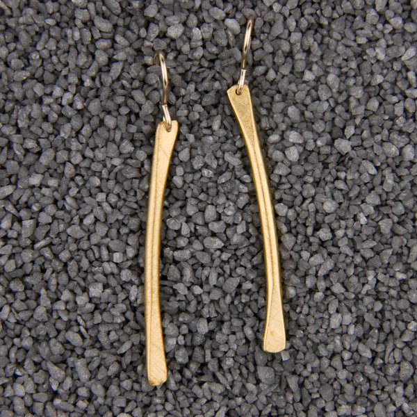Zina Kao Exclusives Wire Earrings: Thin Stick, Gold