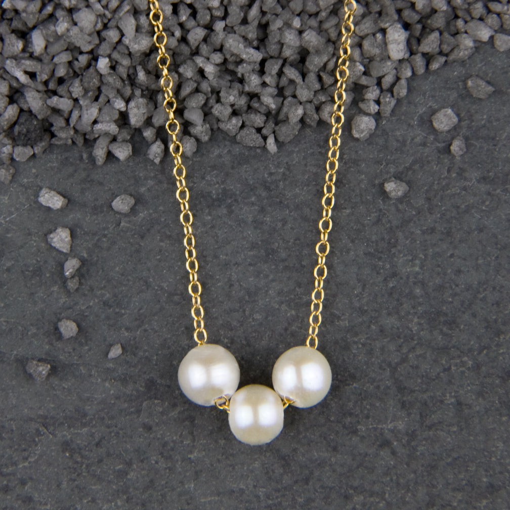 Zina Kao Exclusives Necklace: Threaded Three Pearl, Gold